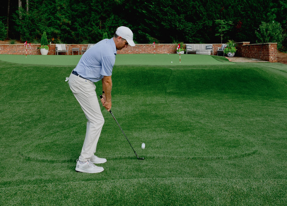 Variety of Artificial Grass Products in Backyard Putting Green